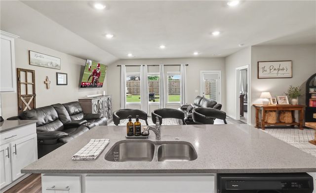 2309 N Heritage Ranch Drive, Siloam Springs, AR 72761