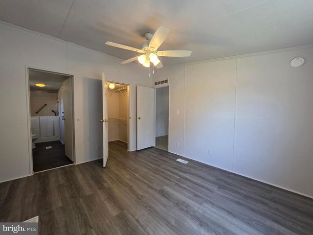 146 N REAMSTOWN RD, Stevens, PA 17578