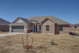 138 Trimble Drive, Shawnee, OK 74804