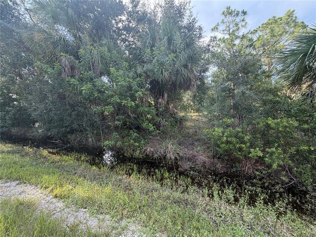 28202 ALATADENA DRIVE, Punta Gorda, FL 33955