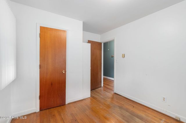 2388 N Highway 101, Beaufort, NC 28516