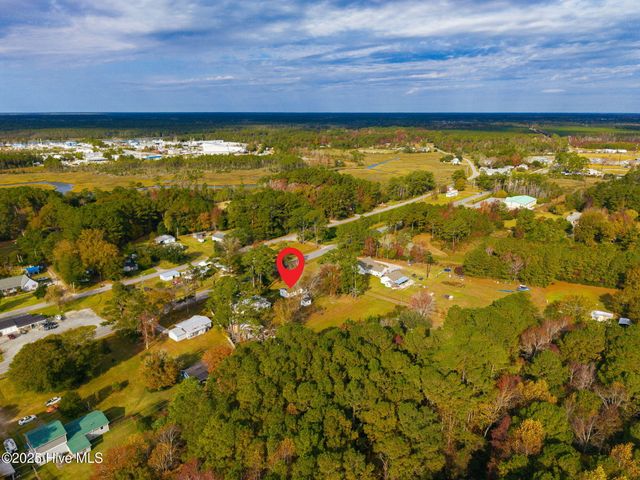 2388 N Highway 101, Beaufort, NC 28516