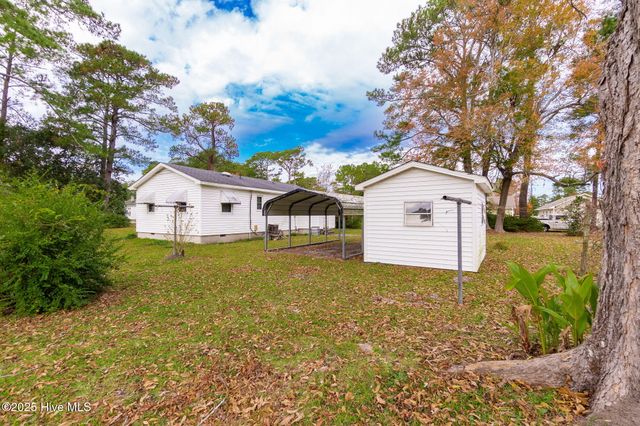 2388 N Highway 101, Beaufort, NC 28516