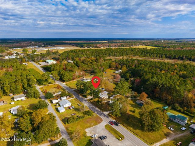 2388 N Highway 101, Beaufort, NC 28516