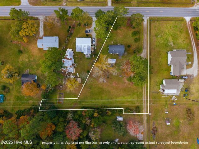 2388 N Highway 101, Beaufort, NC 28516