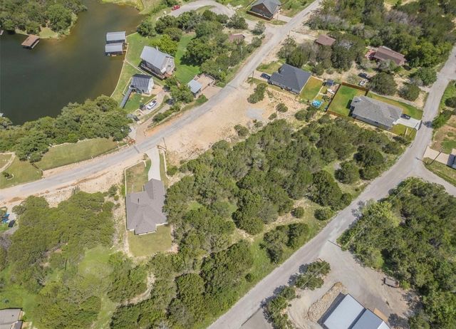4809 Elizabeth St, Granbury, TX 76048
