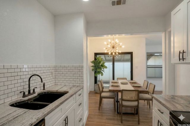 12022 Stoney Bridge, San Antonio, TX 78247