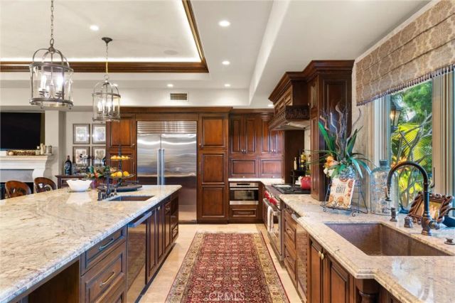 2065 Phalarope Court, Costa Mesa, CA 92626