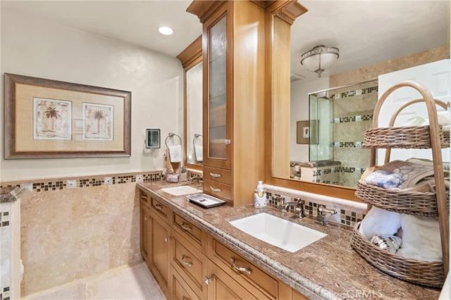 2065 Phalarope Court, Costa Mesa, CA 92626