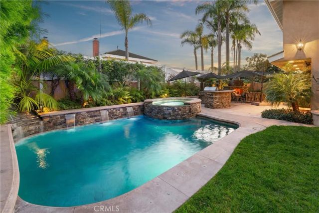 2065 Phalarope Court, Costa Mesa, CA 92626