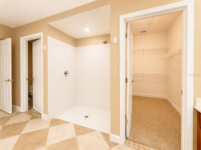 8650 TARA OAKS COURT, Orlando, FL 32836