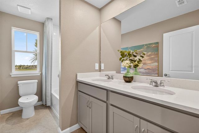 8924 GINKO RUN, Parrish, FL 34219
