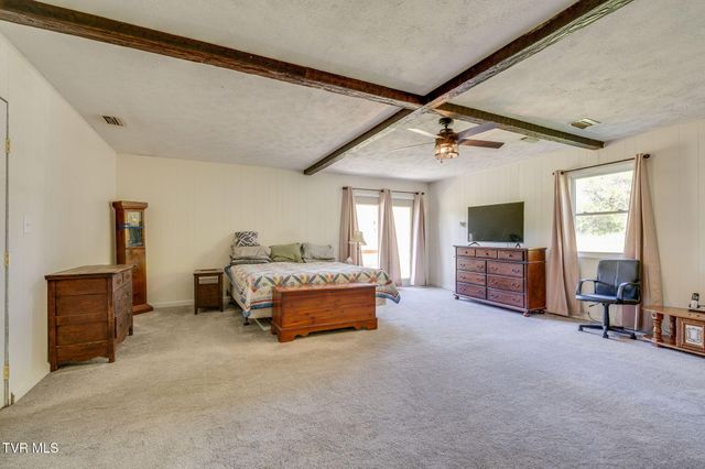 2251 Siam Road, Elizabethton, TN 37643