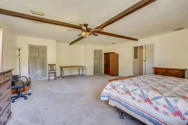 2251 Siam Road, Elizabethton, TN 37643