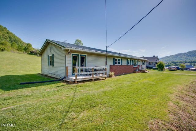 2251 Siam Road, Elizabethton, TN 37643