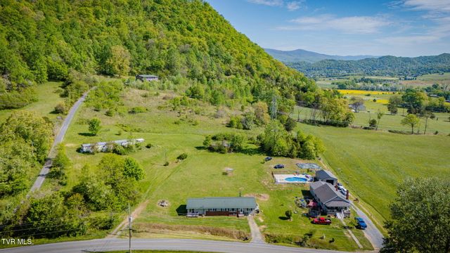 2251 Siam Road, Elizabethton, TN 37643