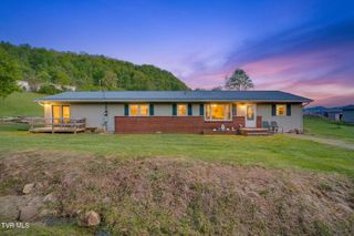 2251 Siam Road, Elizabethton, TN 37643