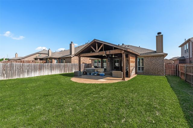 2401 Windhaven Drive, Denton, TX 76210