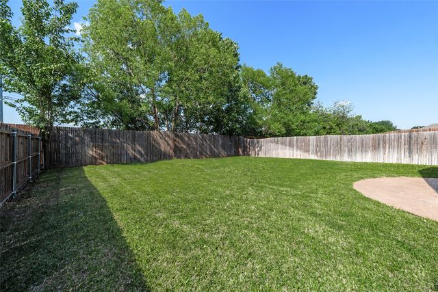 2401 Windhaven Drive, Denton, TX 76210