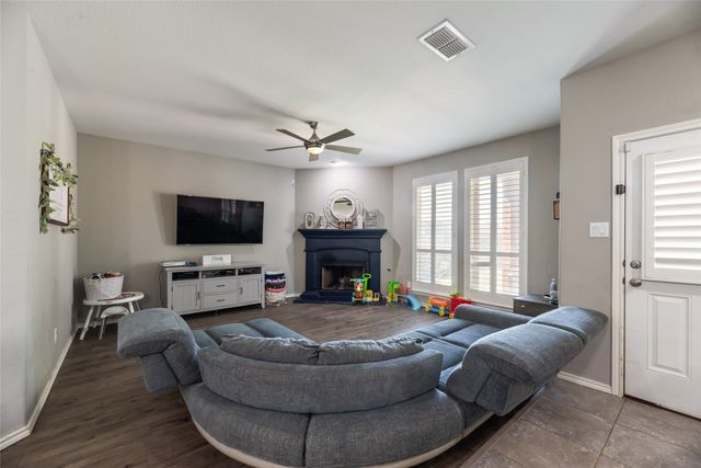 2401 Windhaven Drive, Denton, TX 76210