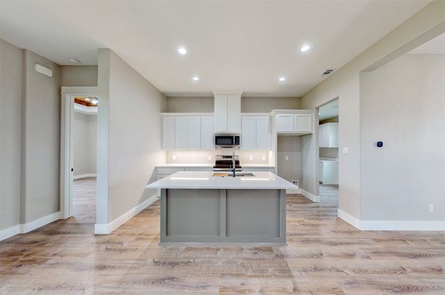 2667 VZ County Road 3820, Wills Point, TX 75169