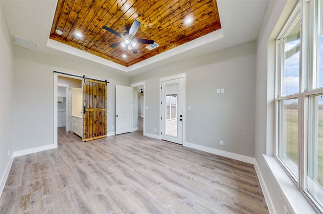 2667 VZ County Road 3820, Wills Point, TX 75169