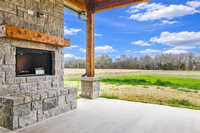 2667 VZ County Road 3820, Wills Point, TX 75169