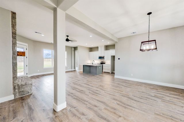 2667 VZ County Road 3820, Wills Point, TX 75169