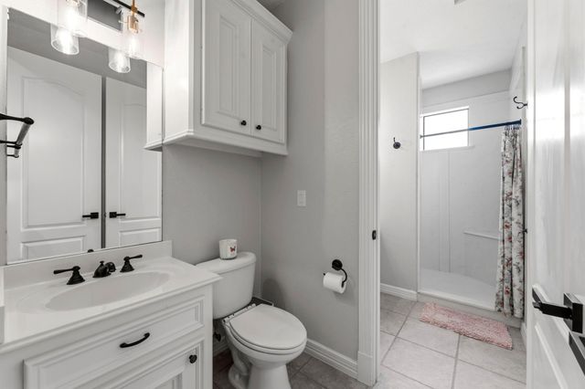 178 Promenade Street E, Montgomery, TX 77356