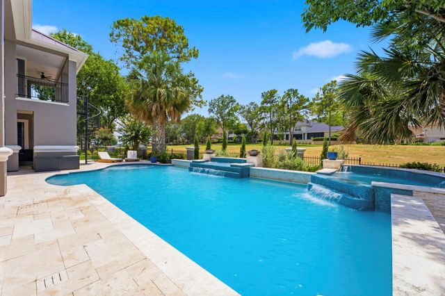 178 Promenade Street E, Montgomery, TX 77356
