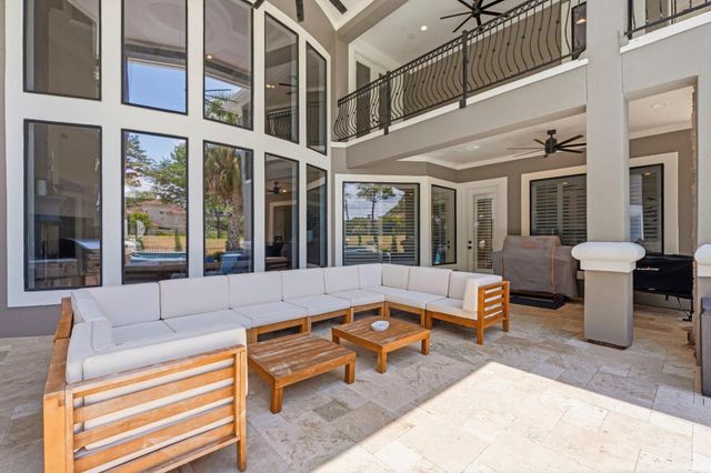 178 Promenade Street E, Montgomery, TX 77356