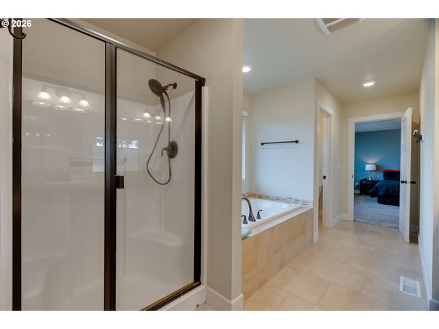 12813 Ne 102ND St, Vancouver, WA 98682