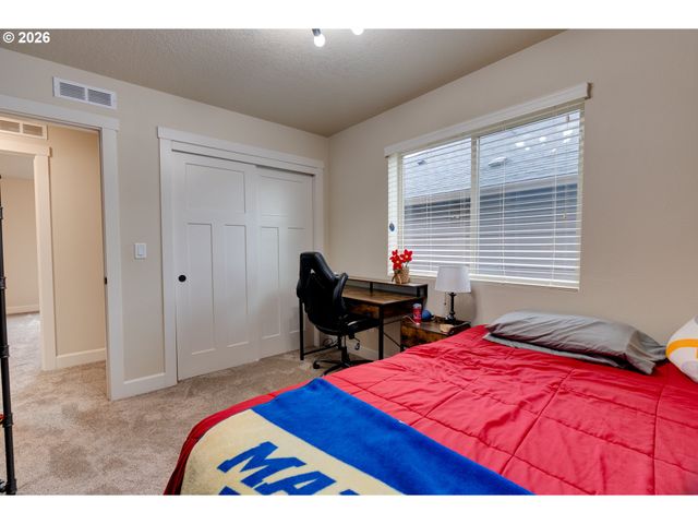 12813 Ne 102ND St, Vancouver, WA 98682