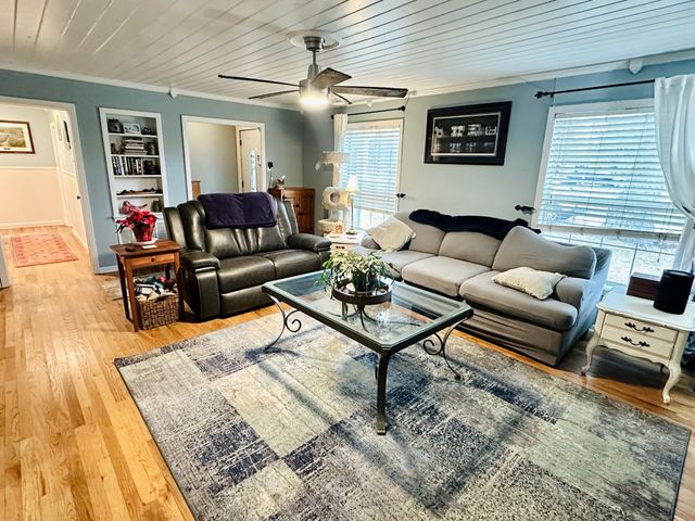 2702 W 2nd Avenue, Corsicana, TX 75110