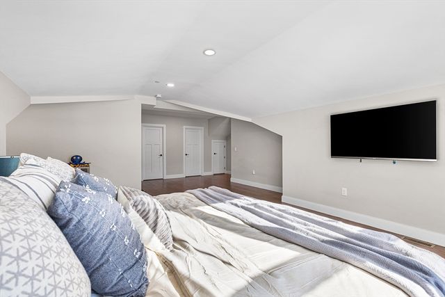 11 James Coffin Way 11, Middleton, MA 01949