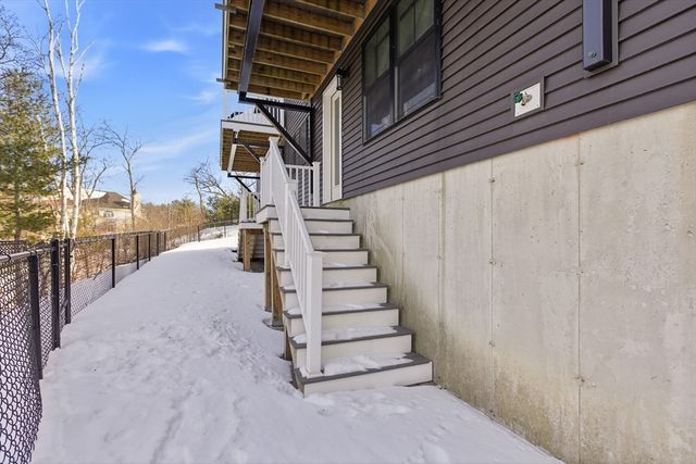 11 James Coffin Way 11, Middleton, MA 01949