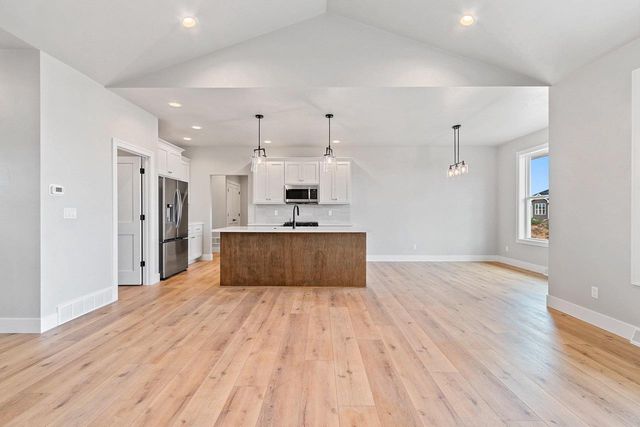 1406 DIVINITY DRIVE, De Pere, WI 54115