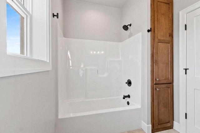 1406 DIVINITY DRIVE, De Pere, WI 54115