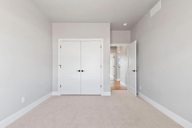1406 DIVINITY DRIVE, De Pere, WI 54115