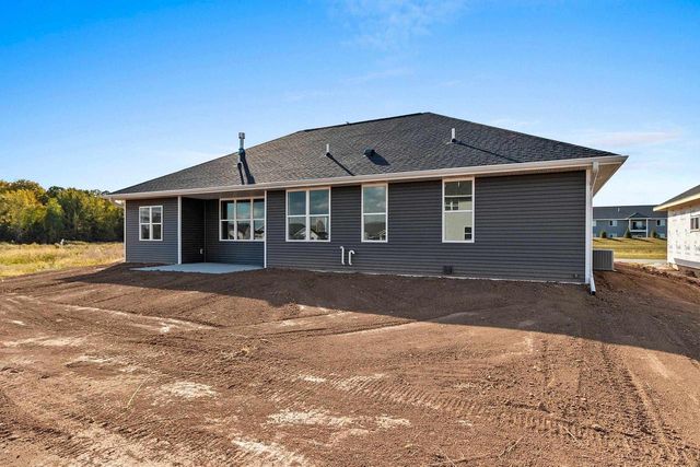 1406 DIVINITY DRIVE, De Pere, WI 54115