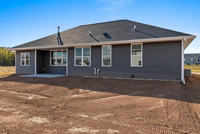 1406 DIVINITY DRIVE, De Pere, WI 54115