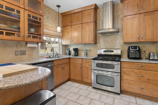 4819 Stone Harbor Drive, Friendswood, TX 77546