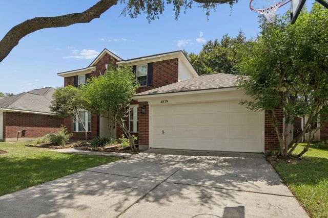 4819 Stone Harbor Drive, Friendswood, TX 77546