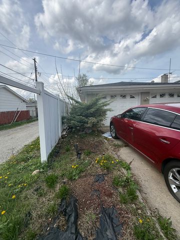 1396 Buffalo Avenue, Calumet City, IL 60409