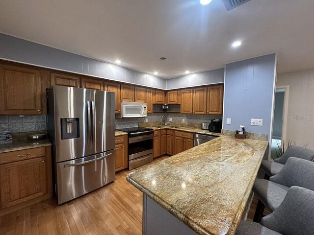 5955 MIDNIGHT PASS ROAD 21E, Sarasota, FL 34242