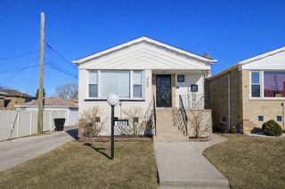 2250 E 92nd Place, Chicago, IL 60617