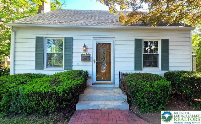 1116 Seneca Street, Fountain Hill Boro, PA 18015
