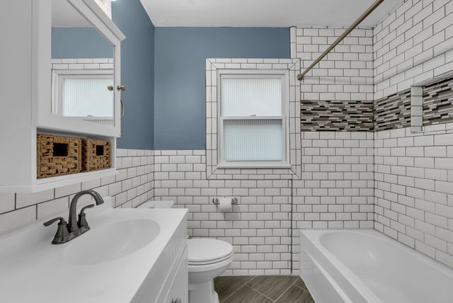 2660 N Erie Ave, Wichita, KS 67219