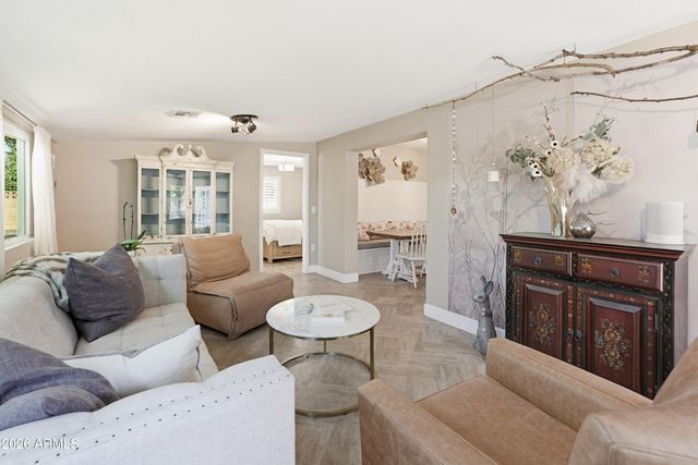 1603 W Rovey Avenue, Phoenix, AZ 85015