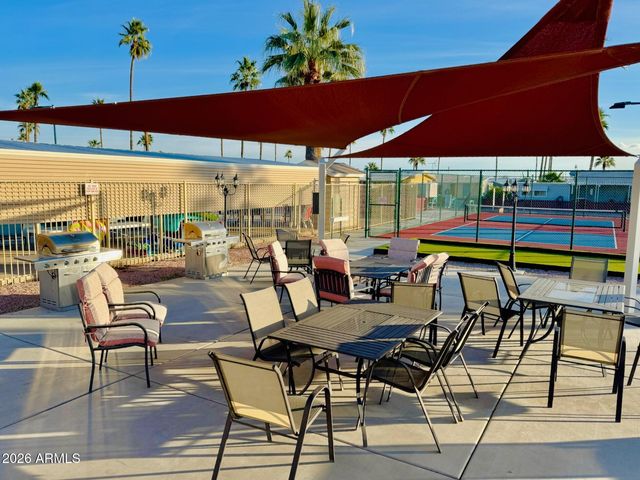 2605 S TOMAHAWK Road 99, Apache Junction, AZ 85119